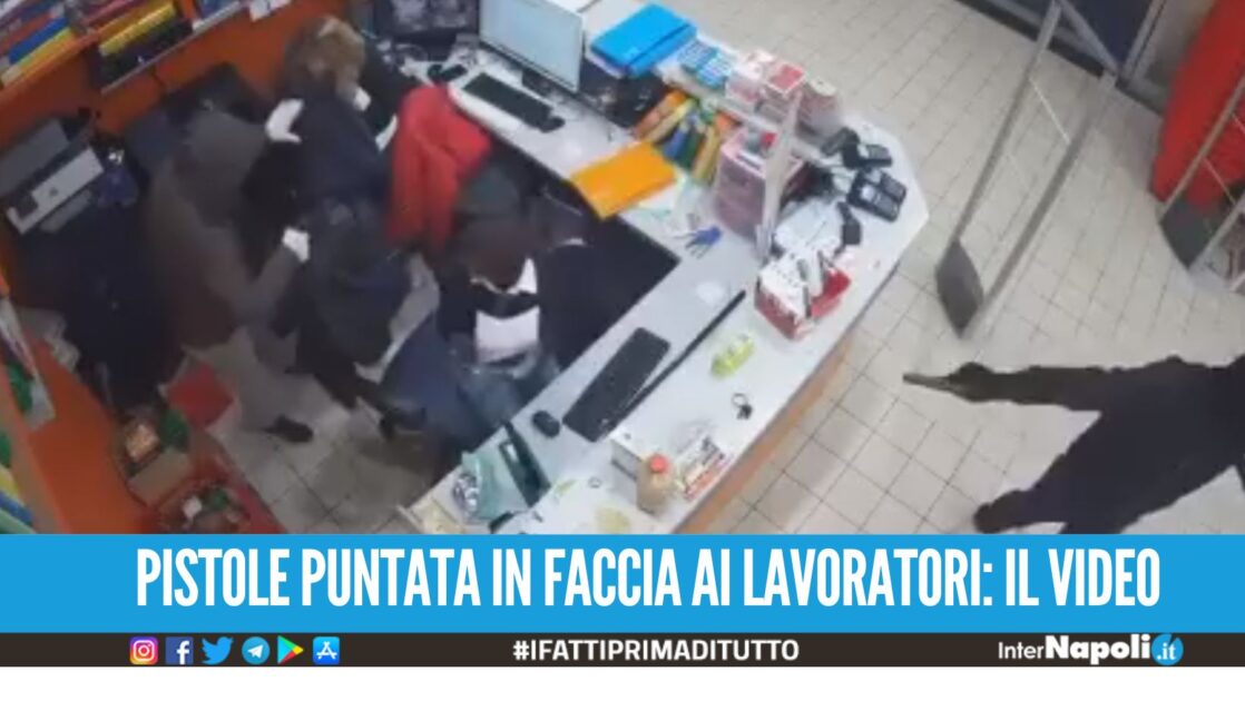 Rapina Al Sole Nel Cilento Assalto Dei Banditi Con Le Pistole In Pugno