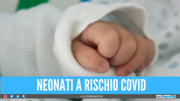 Neonati e bambini piccoli a forte rischio Covid, niente baci ed abbracci