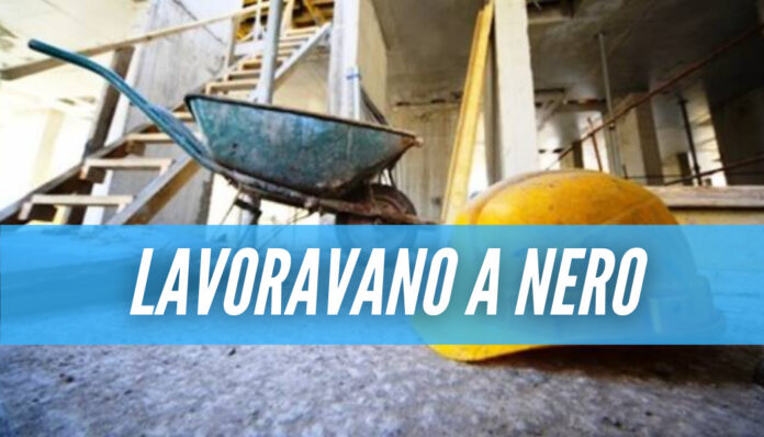 Operai rischiano di morire folgorati, sigilli ad un cantiere di Torre del Greco