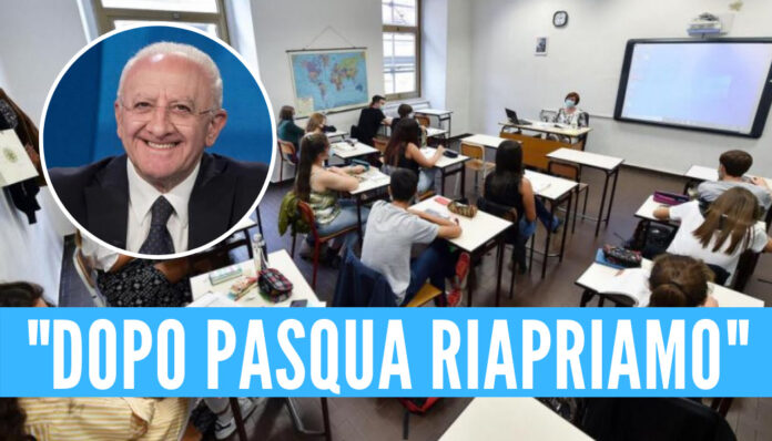 Scuole in Campania, si pensa alla riapertura dopo Pasqua