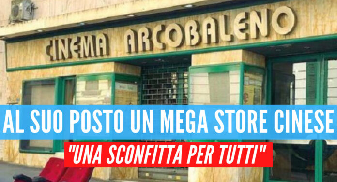 Napoli, il Cinema Arcobaleno del Vomero