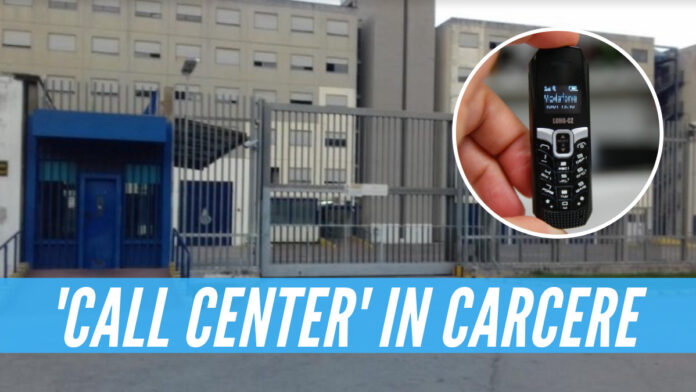telefonini Carcere di Secondigliano trasformato in call center: sequestrati sei microcellulari
