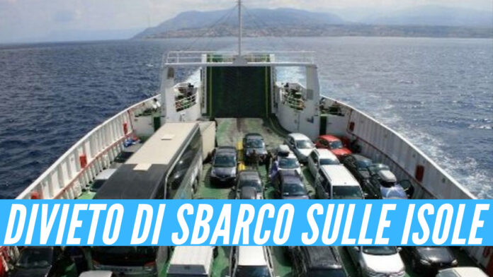 Ischia, Procida, Capri: divieto di sbarco