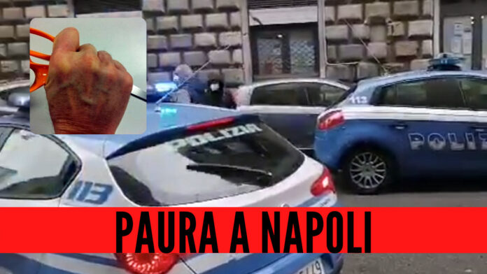 donna accoltellata napoli