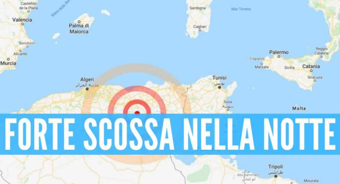 Terremoto nella notte Algeria