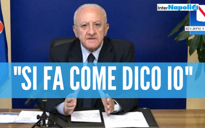 De Luca annuncia altre restrizioni: De Luca annuncia altre restrizioni: