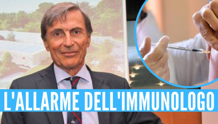 Covid, l'allarme dell'immunologo