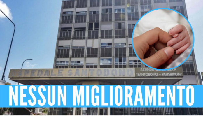 Neonato ustionato a Napoli: nessun miglioramento