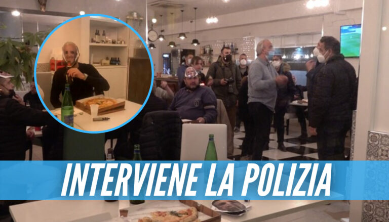 Ristoratori aperti nonostante la zona rossa, la protesta con le maschere di De Luca e Draghi