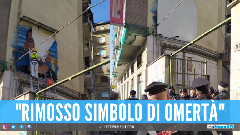 Cancellato murales a Napoli, sommossa dei familiari del defunto: bloccati dalle forze dell’ordine