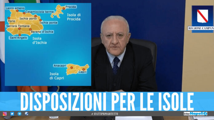 De Luca parla delle isole
