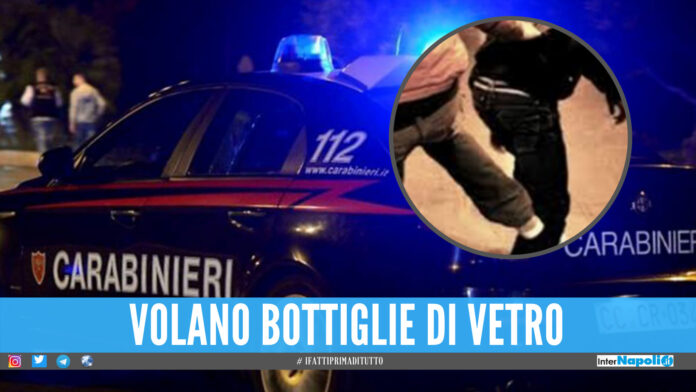 Movida selvaggia a Napoli, rissa tra giovani con bottiglie di vetro oltre il coprifuoco