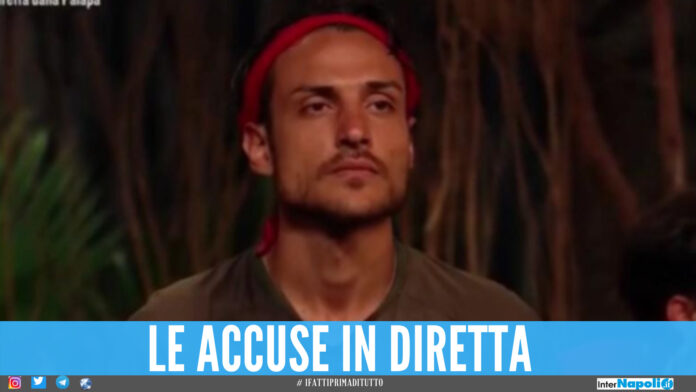 Isola dei Famosi, Awed rischia la squalifica: «Ha bestemmiato contro Dio»