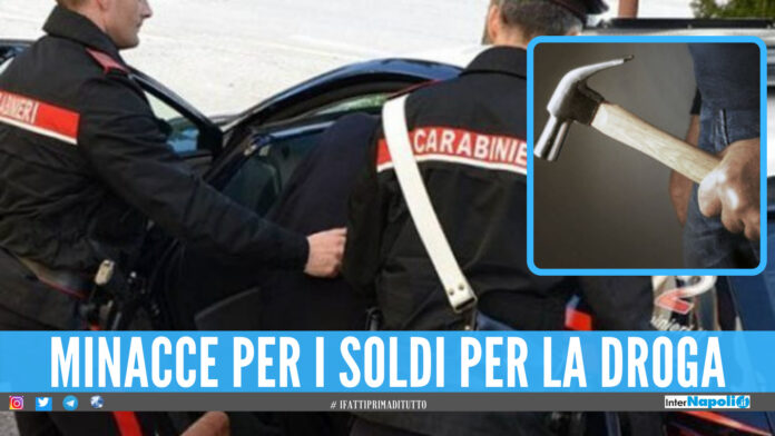 Giugliano, giovane arrestato per minacce ed estorsione agli anziani genitori