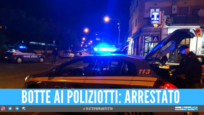 Napoli, aperto oltre il coprifuoco: ristoratore aggredisce i poliziotti