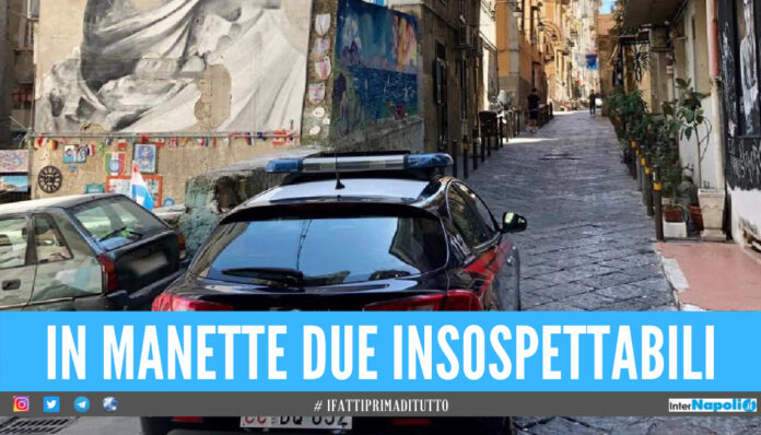 Spaccio di cocaina a Napoli, arrestati 2 incensurati