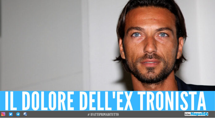 Lutto per Costantino Vitagliano, morto il padre dell'ex tronista di Uomini e Donne Lutto per Costantino Vitagliano, morto il padre dell'ex tronista di Uomini e Donne