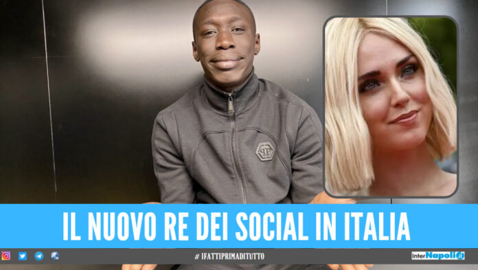 Khaby Lame diventa il re dei social in Italia, superata anche Chiara Ferragni