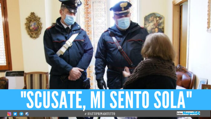Afragola, nonnina si sente sola e chiama i carabinieri