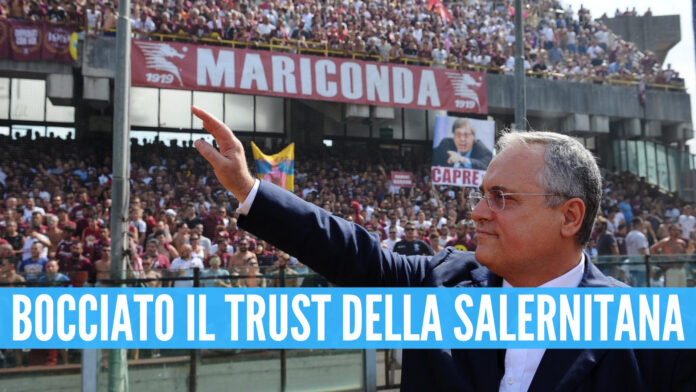 Salernitana di Claudio Lotito, Vigorito del Benevento chiede il ripescaggio. Salernitana di Claudio Lotito, Vigorito del Benevento chiede il ripescaggio.