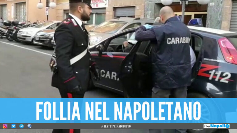 Follia nel Napoletano, si schianta contro una pattuglia dei carabinieri dopo l’inseguimento