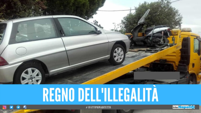 Napoli, blitz nel quartiere: sequestrati 16 veicoli senza assicurazione e rimossi 188 paletti abusivi
