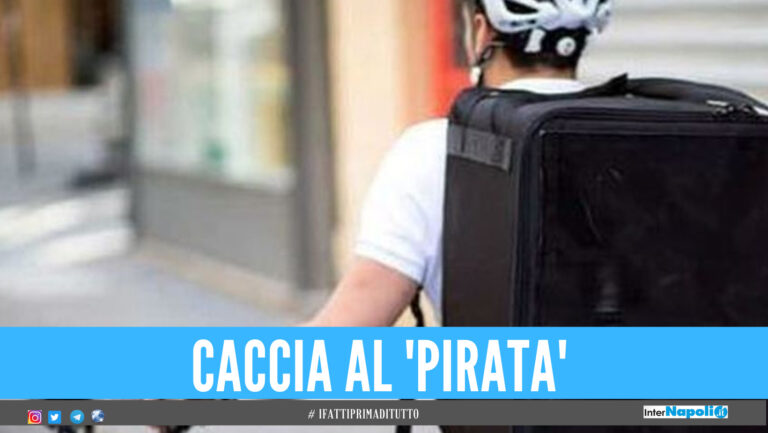 Paura al Vomero, rider travolge donna al semaforo e scappa