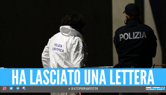 suicidio napoli