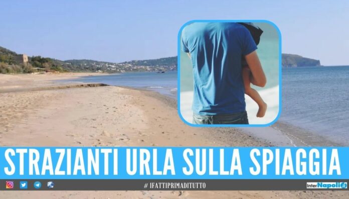 Incidente in spiaggia a Palinuro, bimbo si amputa il dito con la sdraio