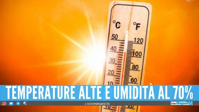 Tornano le ondate di calore in Campania, saranno 3 giorni 'infernali' Tornano le ondate di calore in Campania, saranno 3 giorni 'infernali'