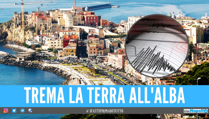 Trema la terra a Pozzuoli, scossa di terremoto all'alba: 