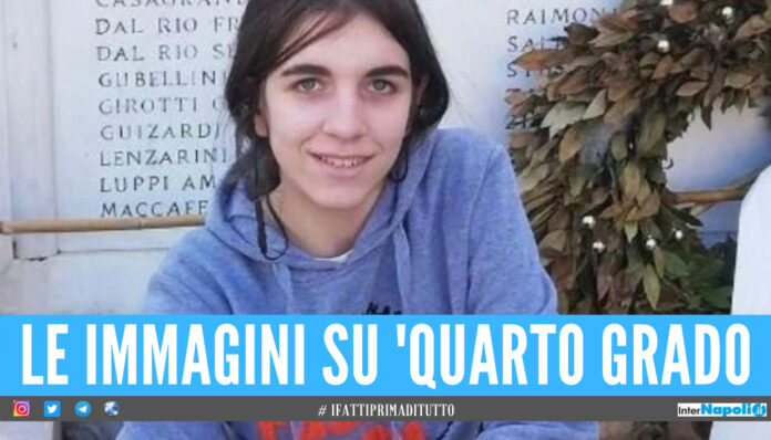 Chiara uccisa dall'amico, 'Quarto Grado' mostra gli ultimi istanti di vita: l'abbraccio e poi l'omicidio Chiara uccisa dall'amico, 'Quarto Grado' mostra gli ultimi istanti di vita: l'abbraccio e poi l'omicidio