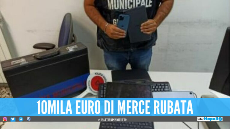 napoli smartphone rubati