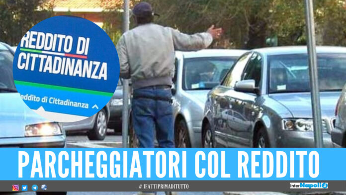 Parcheggiatori abusi col reddito di cittadinanza a Napoli, raffica di denunce e controlli