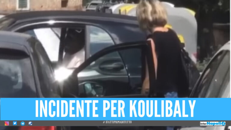 Napoli, Koulibaly coinvolto in un incidente stradale: il video diventa virale