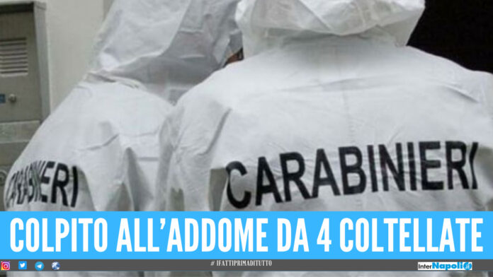 Violenta aggressione in provincia di Napoli, vittima accoltellata dal branco: 4 arresti