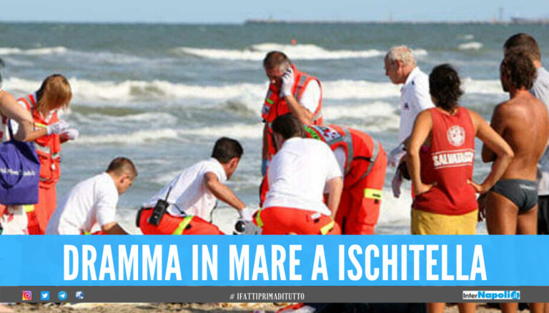Tragedia a Ischitella, annega nel mare agitato: muore un 66enne di Scampia