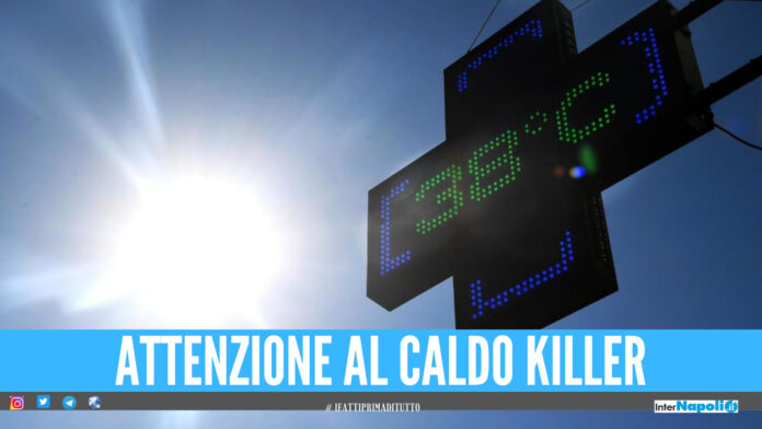 È la settimana più rovente dell'estate, tra le 13 città da bollino rosso c'è anche Napoli