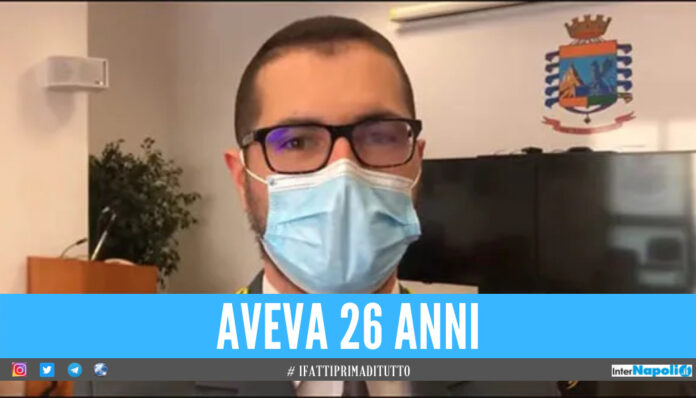 Ufficiale della Finanza trovato morto in caserma, lacrime nel Casertano