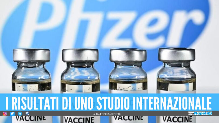 Terza dose Pfizer, rischi di infezione ridotti di quattro volte