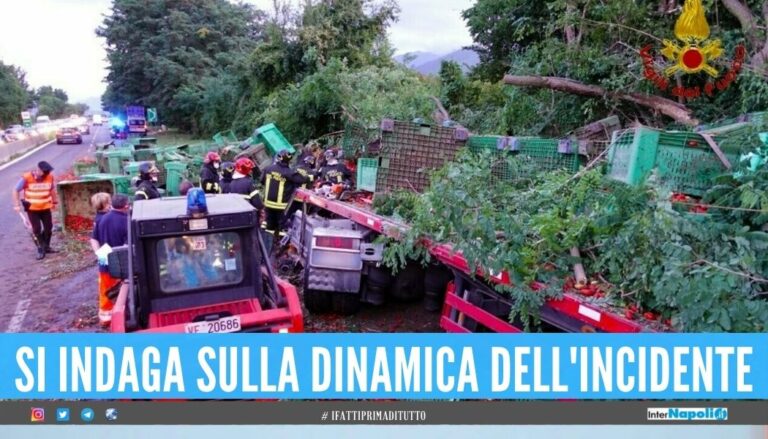 Alfonso perde la vita nell'incidente, lutto in provincia di Napoli
