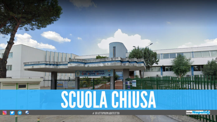 Scoppia focolaio Covid nella scuola di Acerra, positivi alunni ed insegnanti
