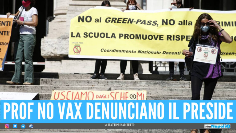 Due prof senza Green pass respinti dal preside, scatta la denuncia per abuso d’ufficio