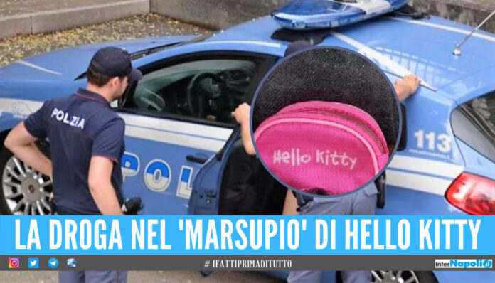 Vedono i poliziotti e lanciano la droga, arrestati padre e figlio a Torre Annunziata