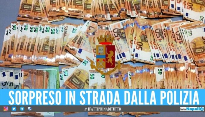 Nascondeva 13mila euro in contanti, sorpreso in strada dalla polizia