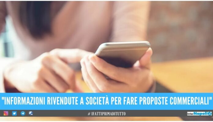 Garante per la Privacy Attenzione al microfono sempre acceso sullo smartphone