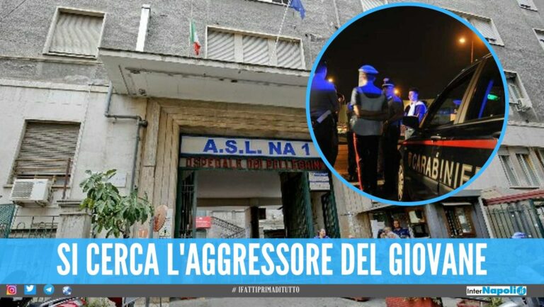 Notte di sangue a Napoli, 19enne colpito con 15 coltellate in piazza