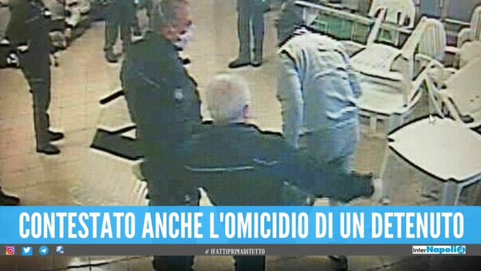 Violenze nel carcere di S.M.C. Vetere, 105 agenti e funzionari a giudizio