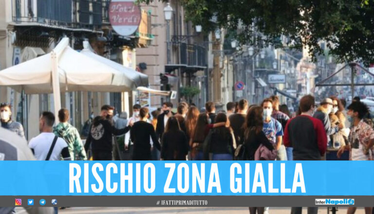 Covid, dopo la Sicilia altre due Regioni a rischio zona gialla: la situazione