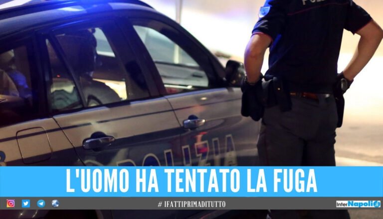 Non si ferma all'alt, scatta il folle inseguimento a Napoli: arrestato 27enne